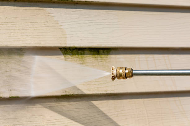 Best Deck Cleaning Services  in Gloucester, MA